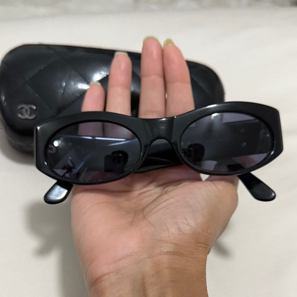 Vintage CHANEL Sunglasses - Picture 1 of 11